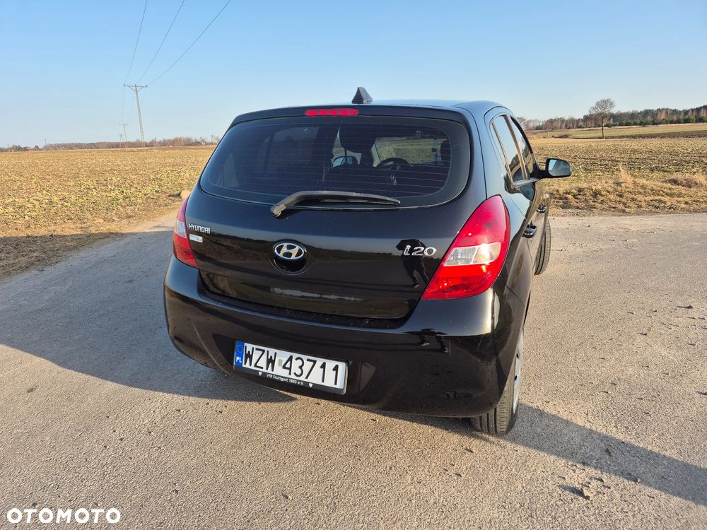 Hyundai i20 1.2 UEFA EURO 2012 Edition - 11