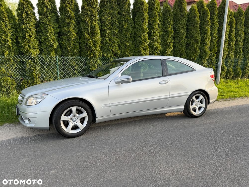 Mercedes-Benz CLC 180 Kompressor Special Edition - 4