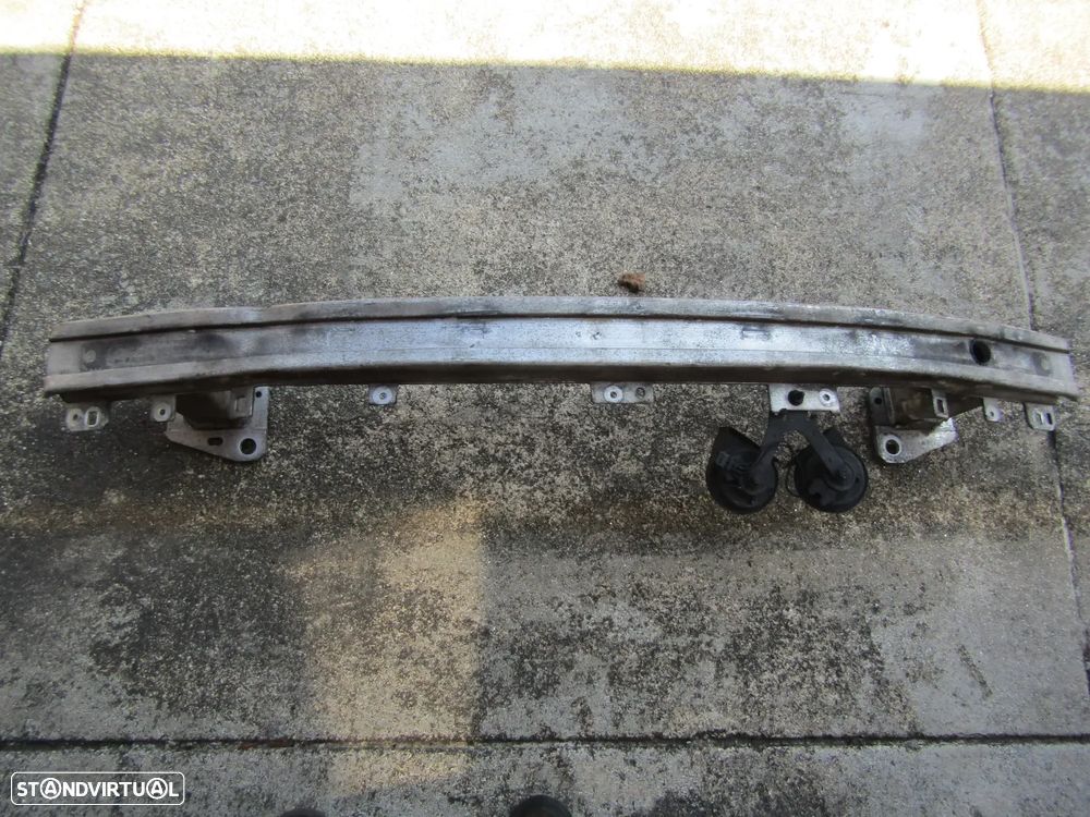 Reforço de para-choques Renault Megane III ano 2009 a 2016 (original) - 2