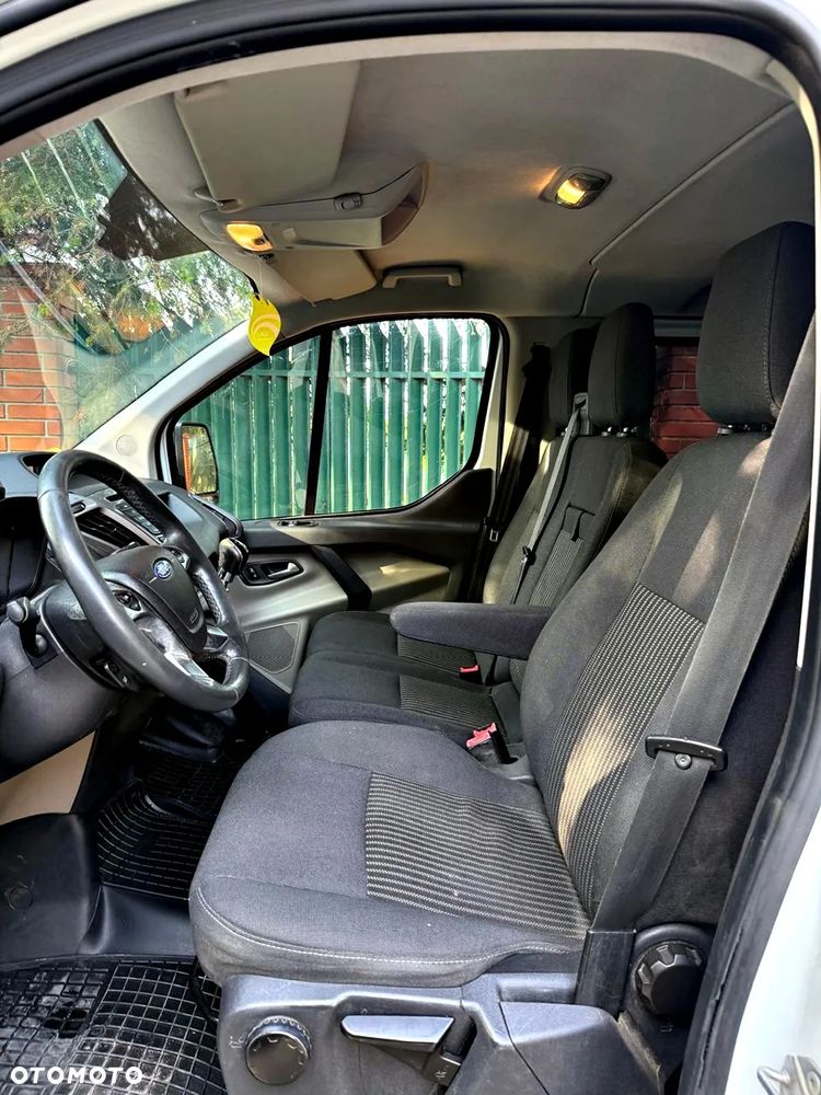 Ford Transit Custom - 10