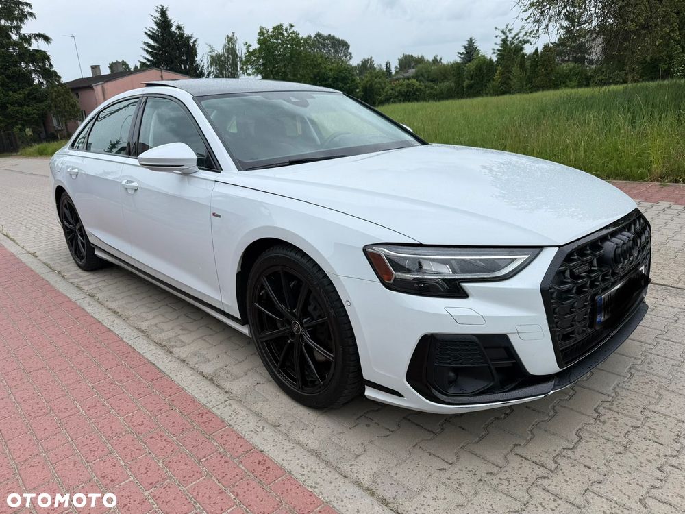 Audi A8 - 2