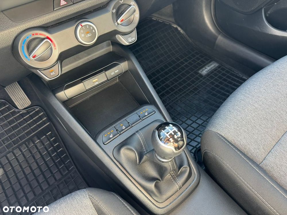 Kia Stonic 1.2 M - 14
