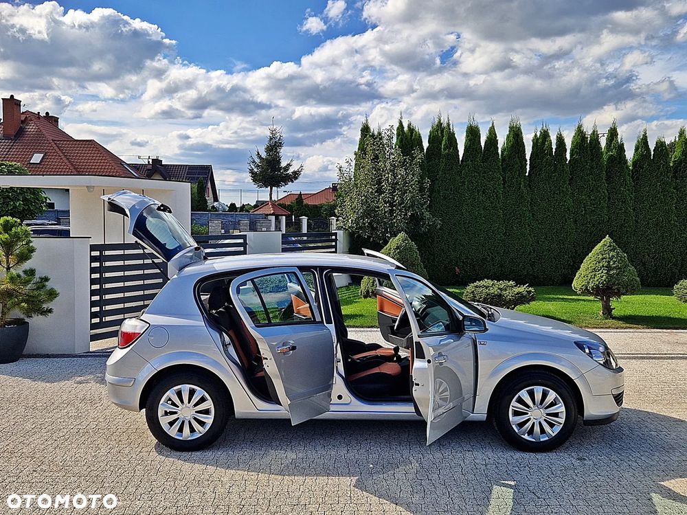 Opel Astra 1.4 Edition Plus - 18