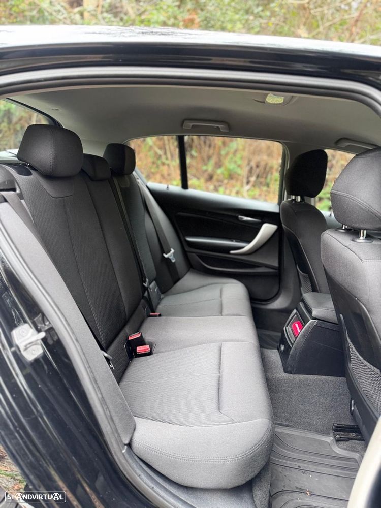 BMW 116 d Line Sport - 16