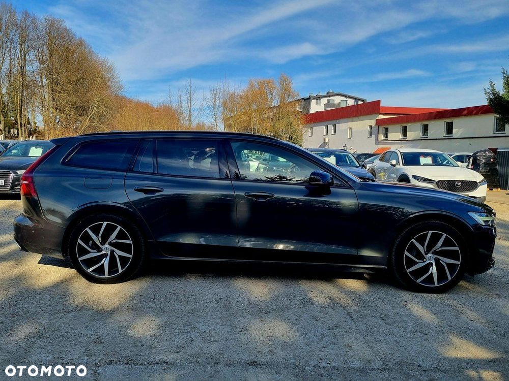 Volvo V60 D4 Geartronic R-Design - 6