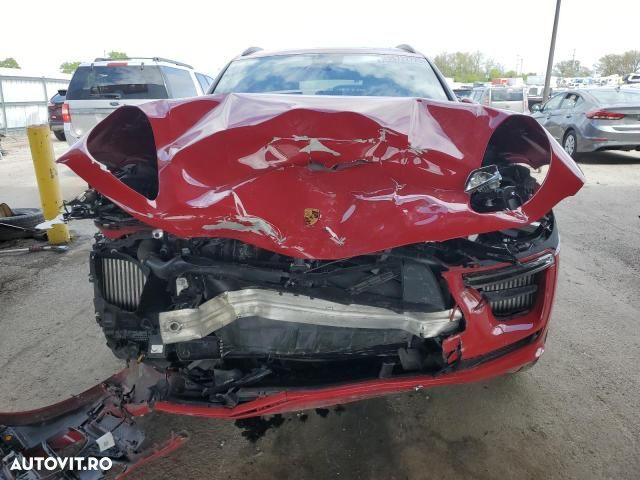 Porsche Macan Turbo PDK - 7