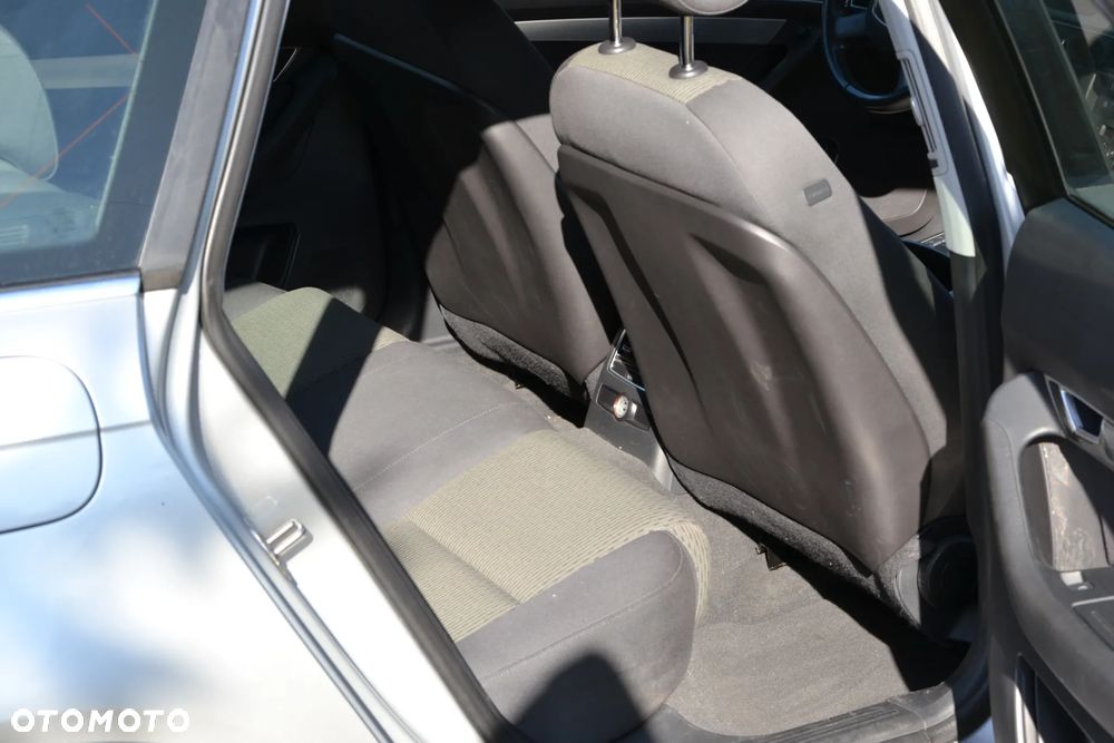 Audi A6 Avant - 15