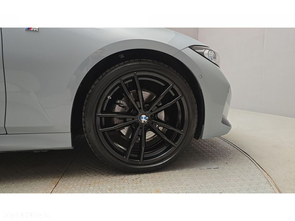 BMW Seria 3 320d xDrive M Sport - 25