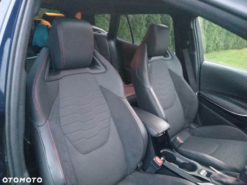 Toyota Corolla 2.0 Hybrid GR Sport - 14