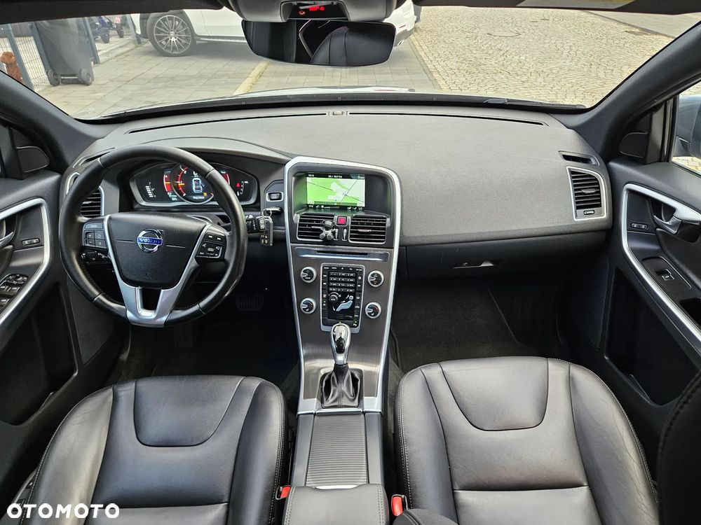 Volvo XC 60 D3 Geartronic Momentum - 7