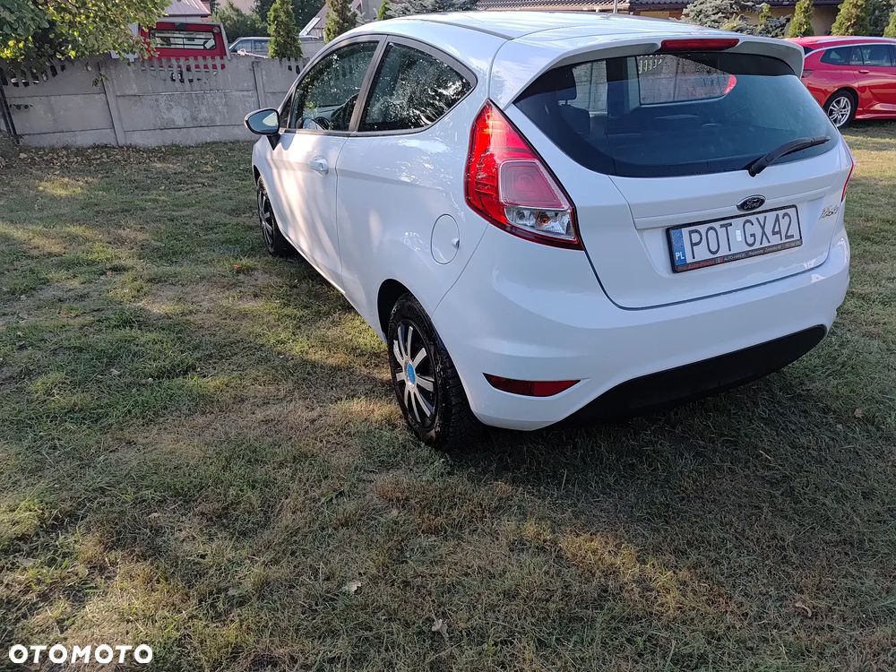 Ford Fiesta 1.25 Ambiente - 8