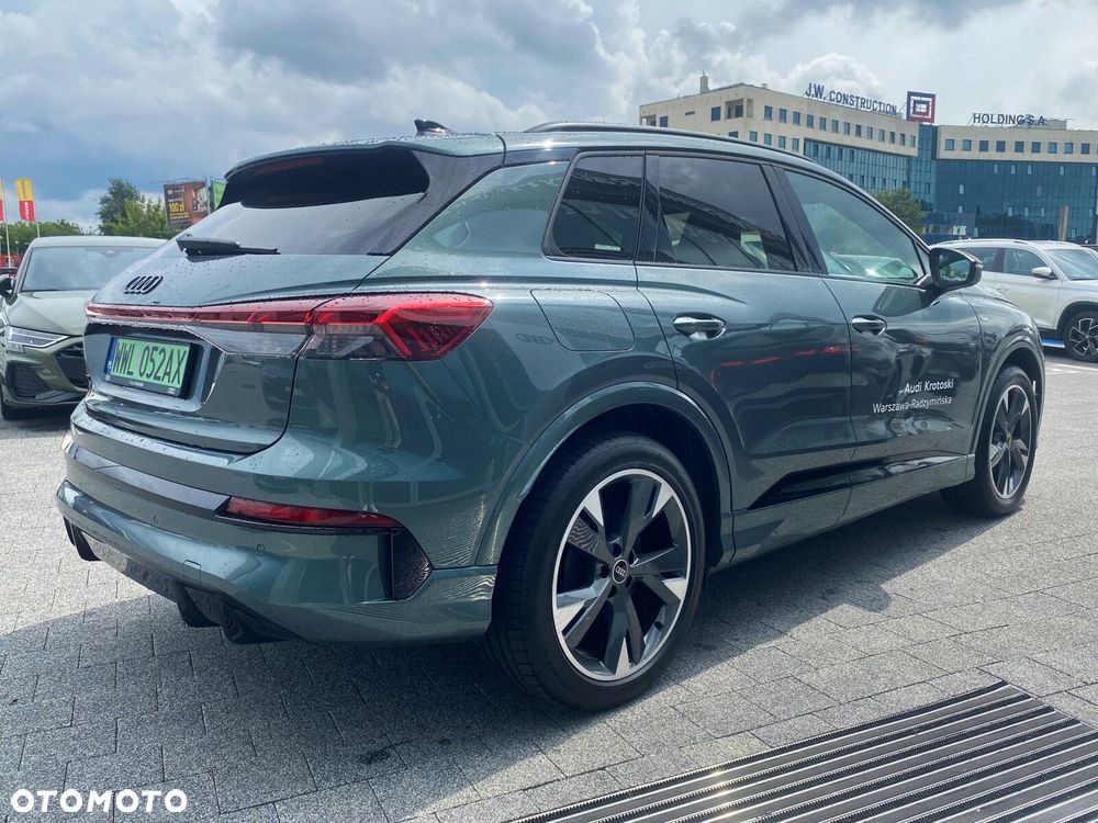 Audi Q4 e-tron - 7