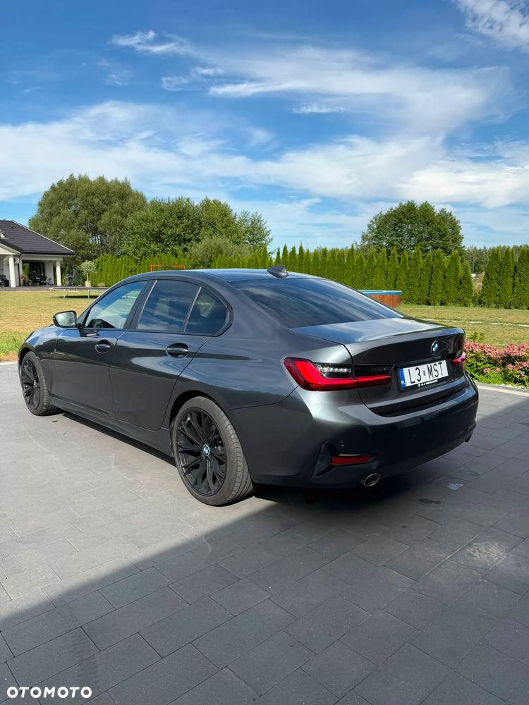 BMW Seria 3 318d Edition M Sport Shadow - 6