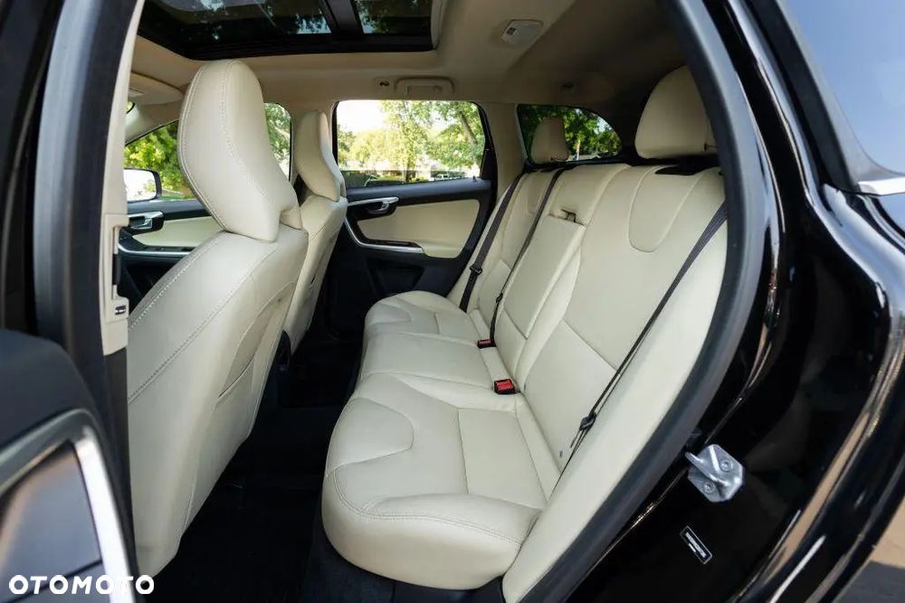Volvo XC 60 T6 AWD Inscription - 15