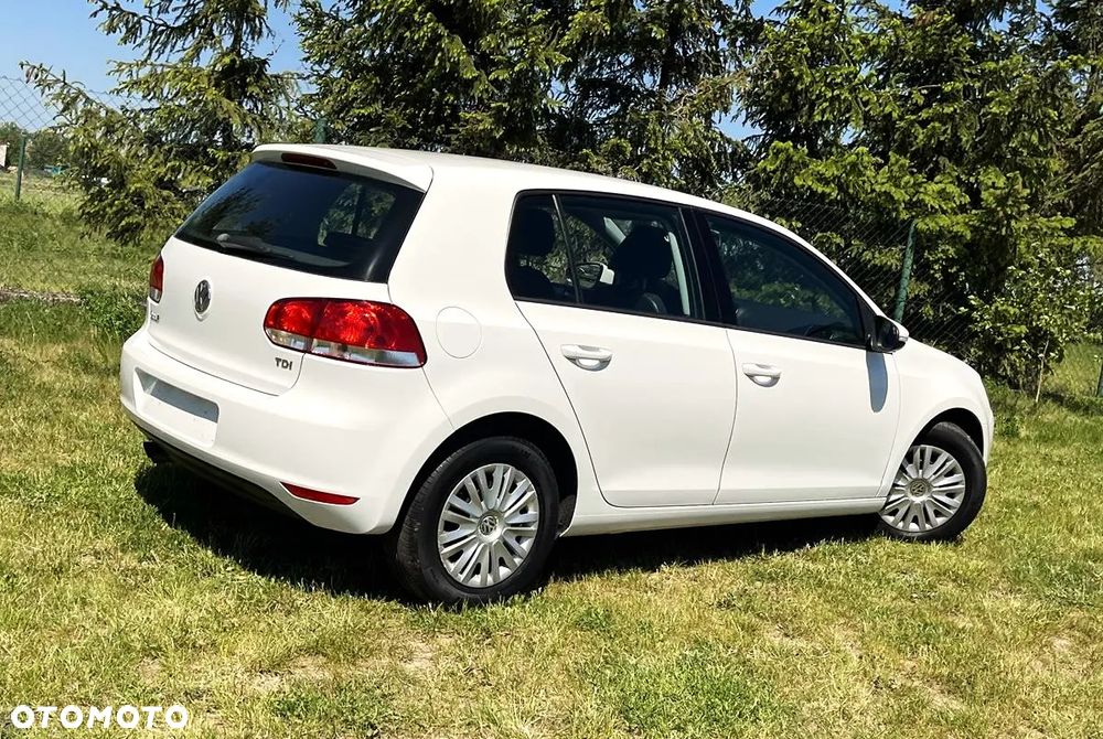 Volkswagen Golf - 3