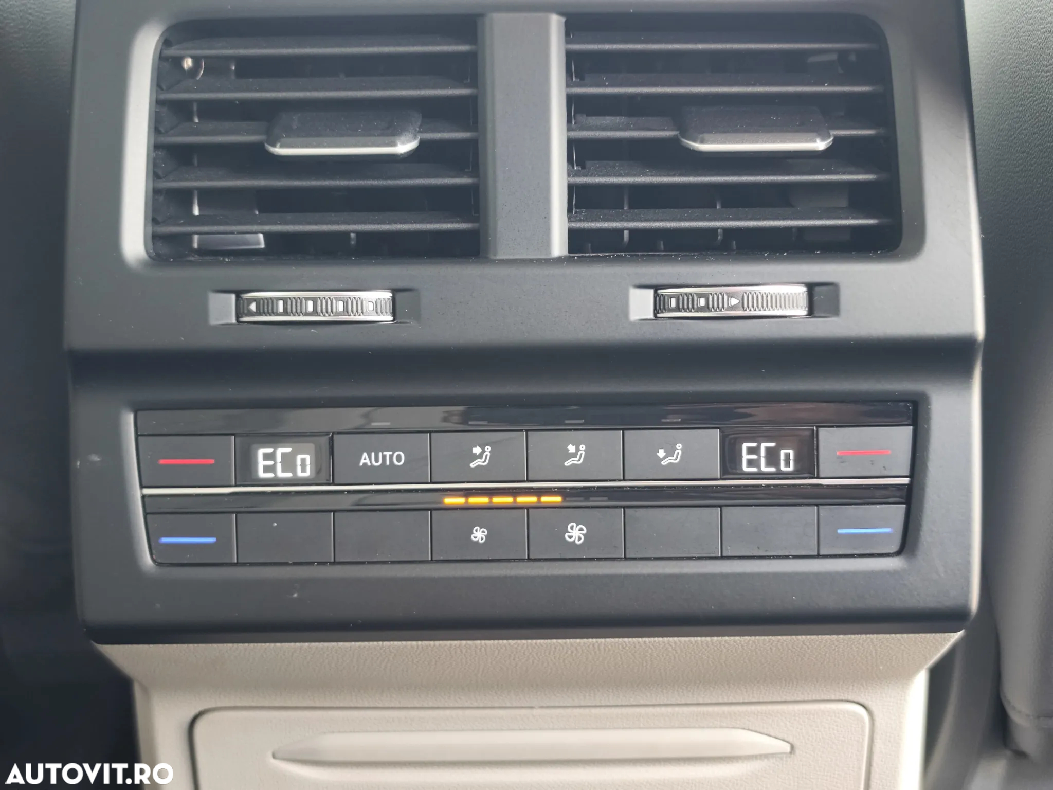 Volkswagen Touareg V6 TDI Elegance - 18