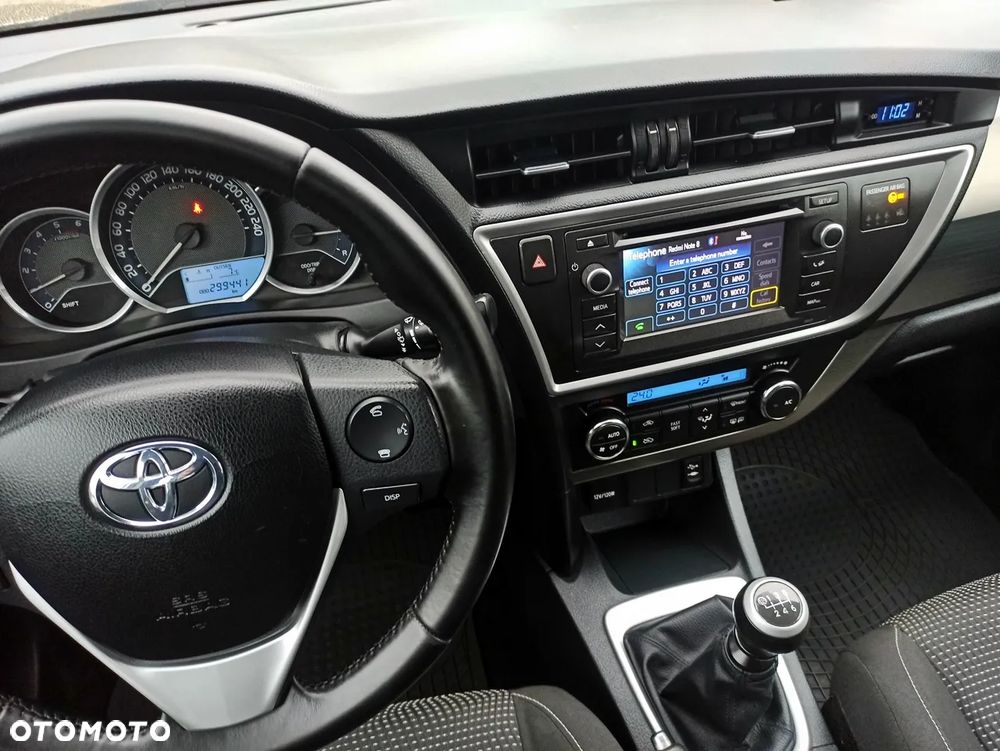 Toyota Auris 1.4 D-4D Business Edition - 16