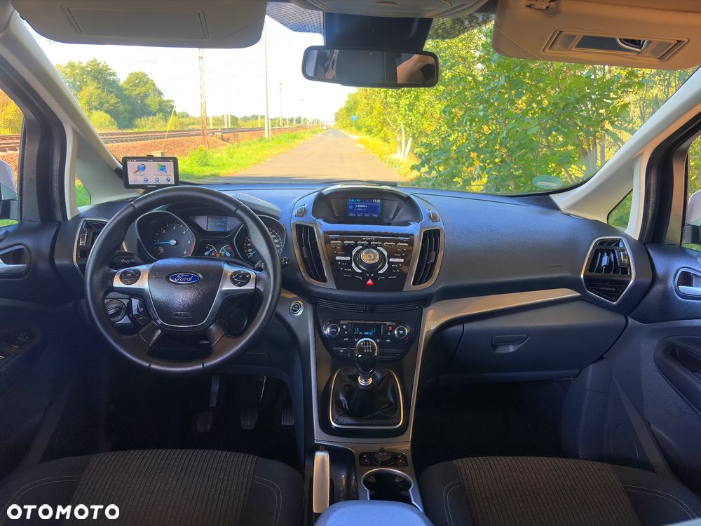 Ford C-MAX 2.0 TDCi Titanium - 5