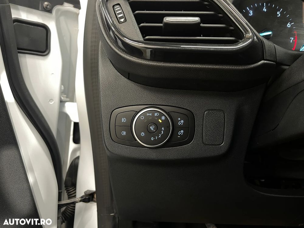 Ford Puma 1.0 EcoBoost MHEV Titanium - 23