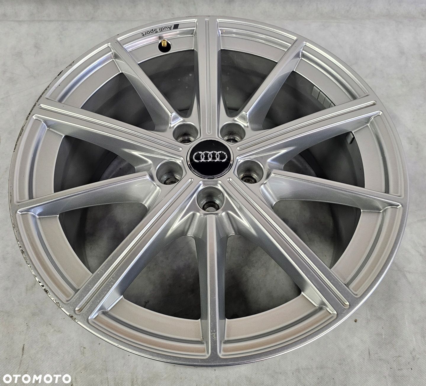 Felga Audi A3 8Y0601025M 8x18 ET46 - 1