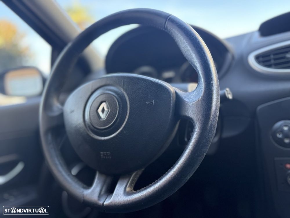Renault Clio 1.2 TCE Sport - 8