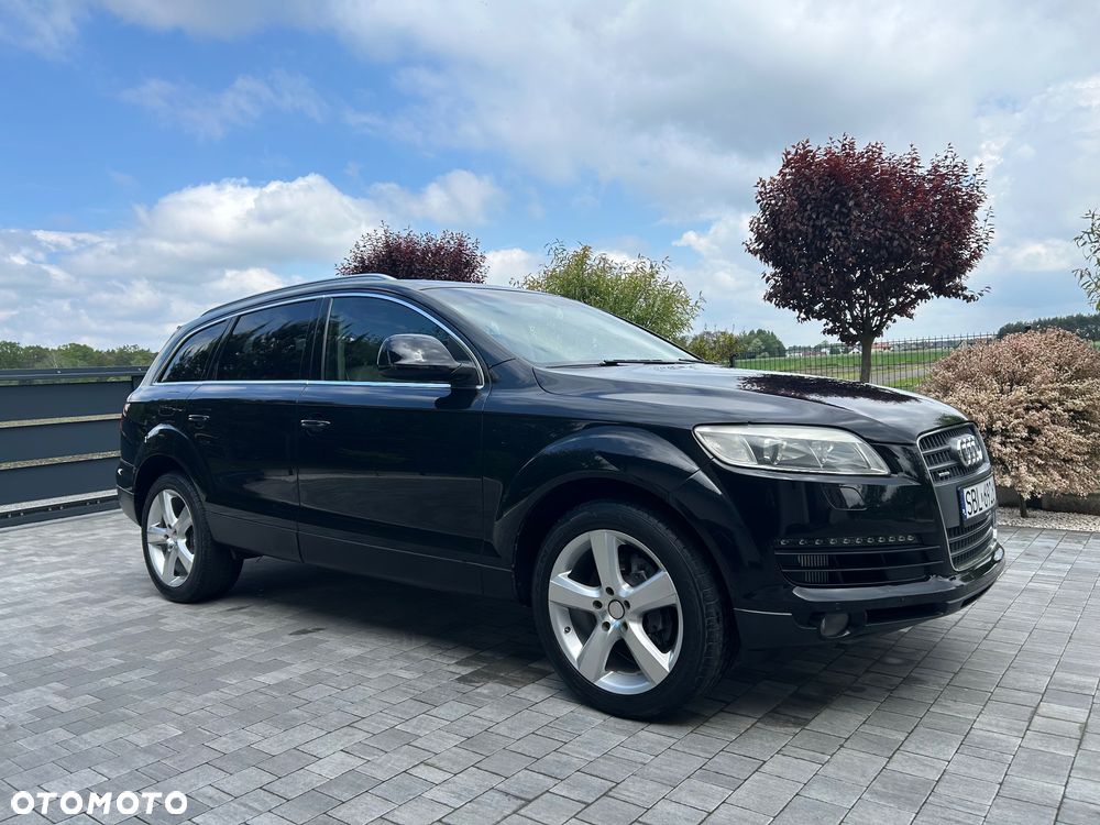 Audi Q7 - 2