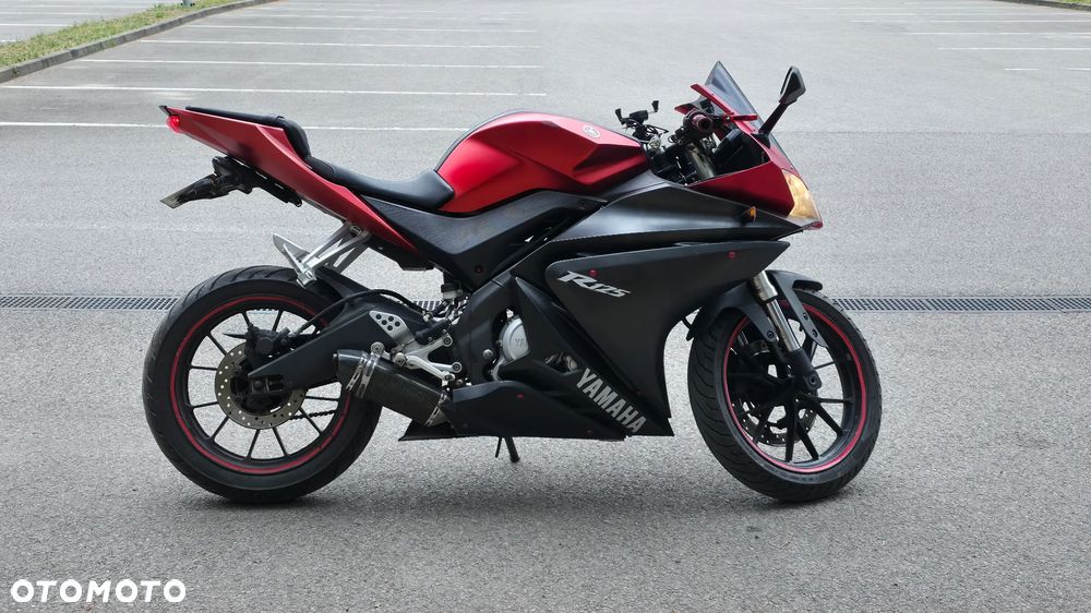 Yamaha YZF - 6