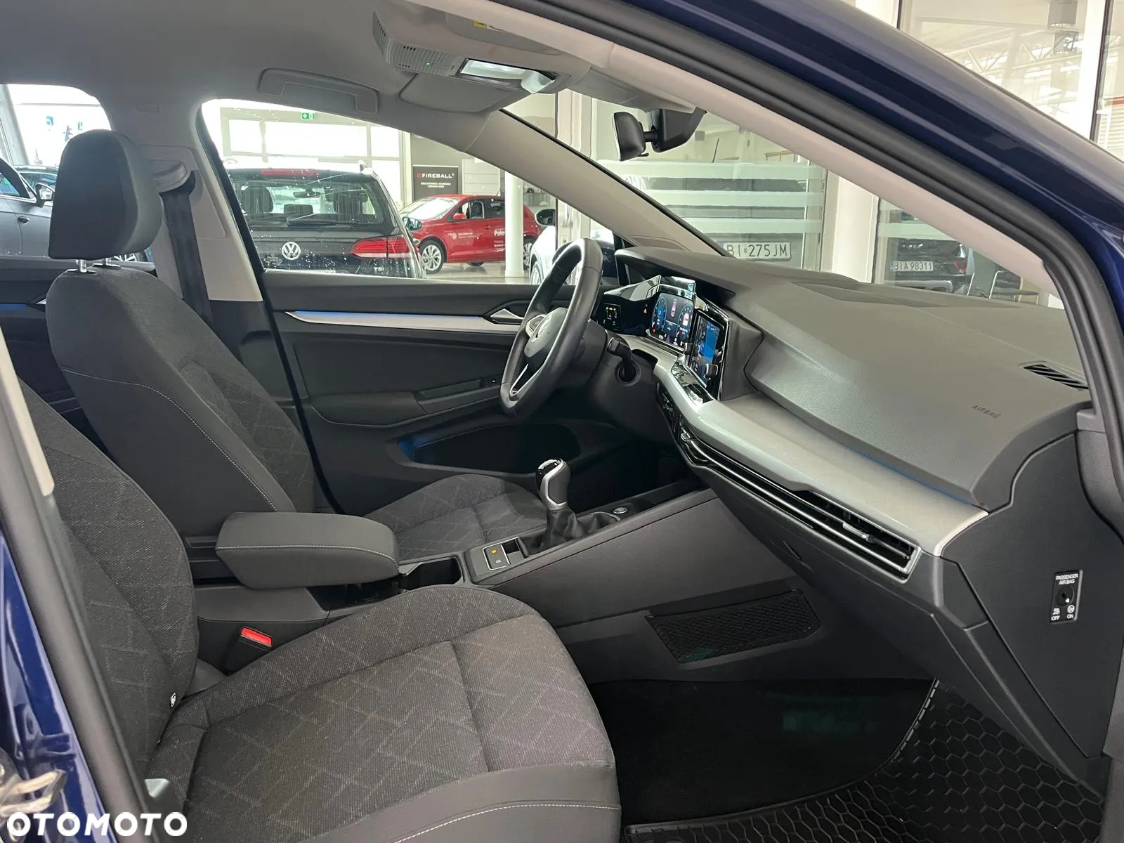 Volkswagen Golf VIII 1.5 TSI EVO Life - 18