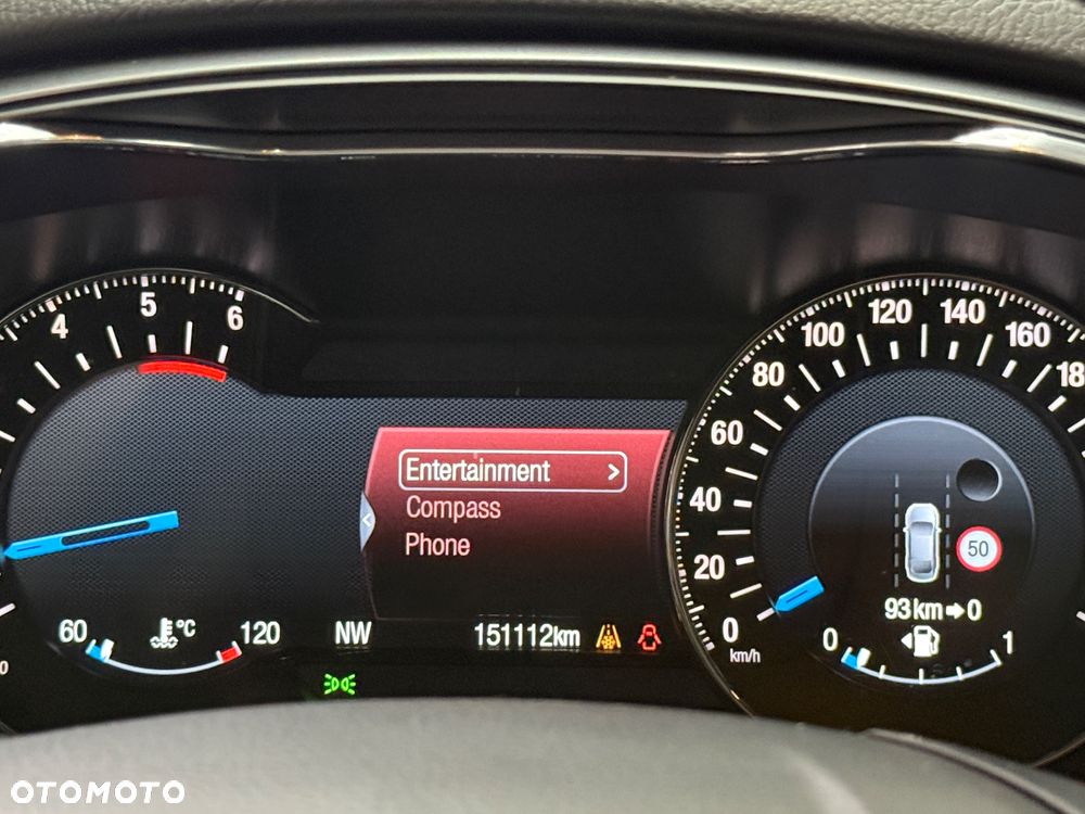 Ford Mondeo 2.0 TDCi Start-Stopp Titanium - 24