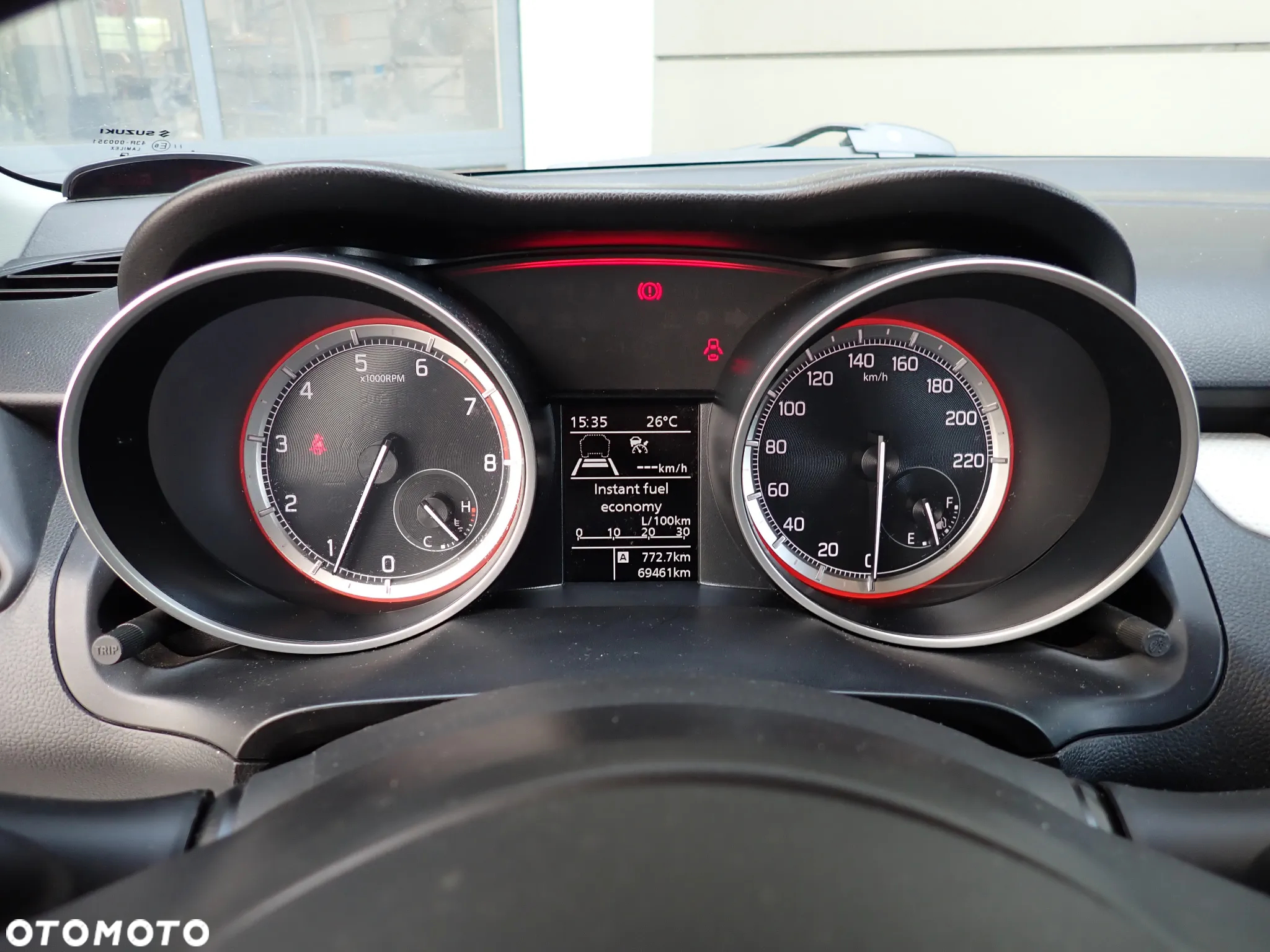 Suzuki Swift 1.2 Premium - 22