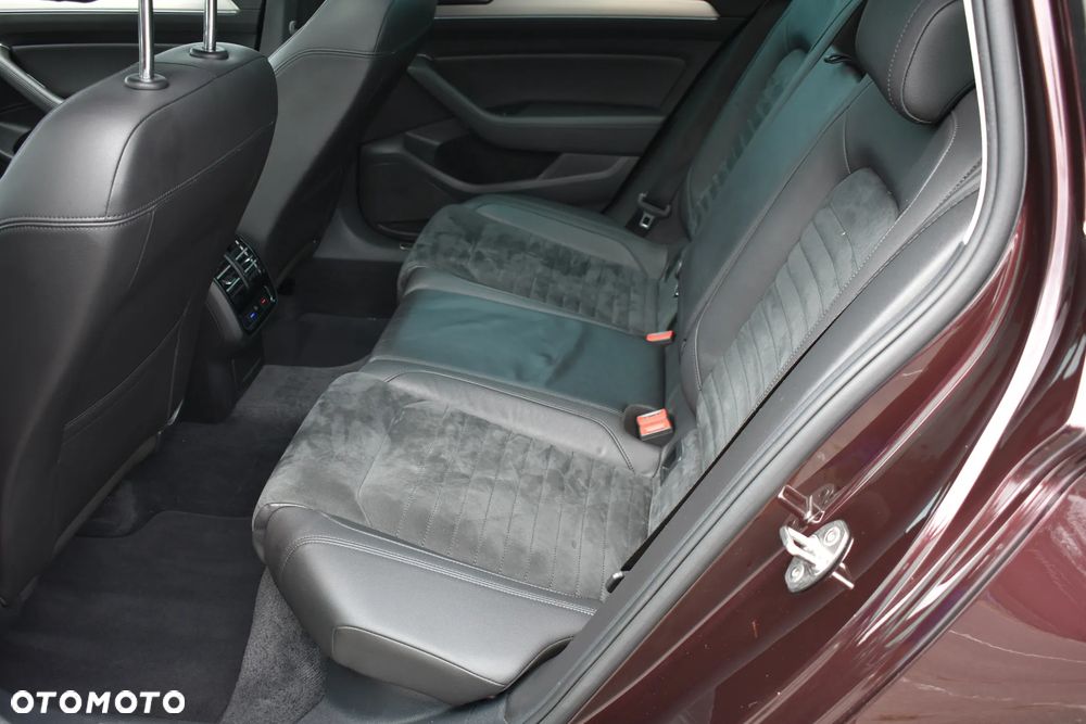 Volkswagen Passat Variant 2.0 TDI (BlueMotion Technology) Highline - 7
