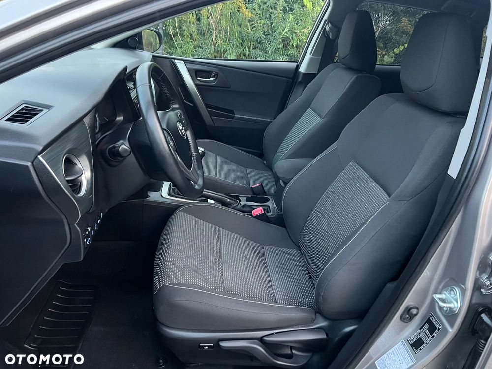 Toyota Auris 1.6 Active - 19