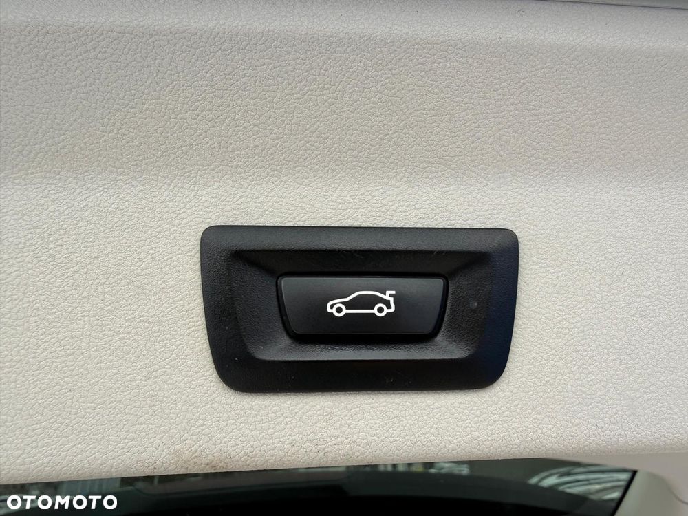 BMW X3 xDrive30e - 33