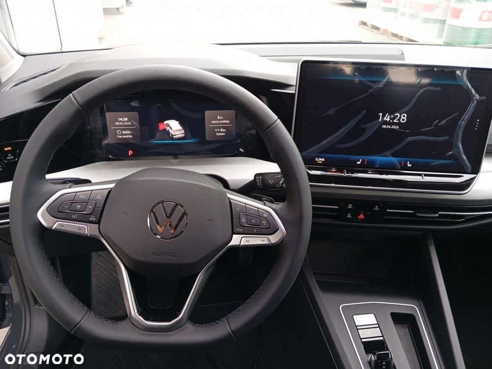 Volkswagen Golf - 21