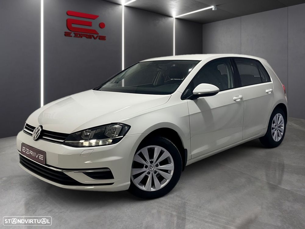 VW Golf 1.0 TSI Confortline DSG - 1