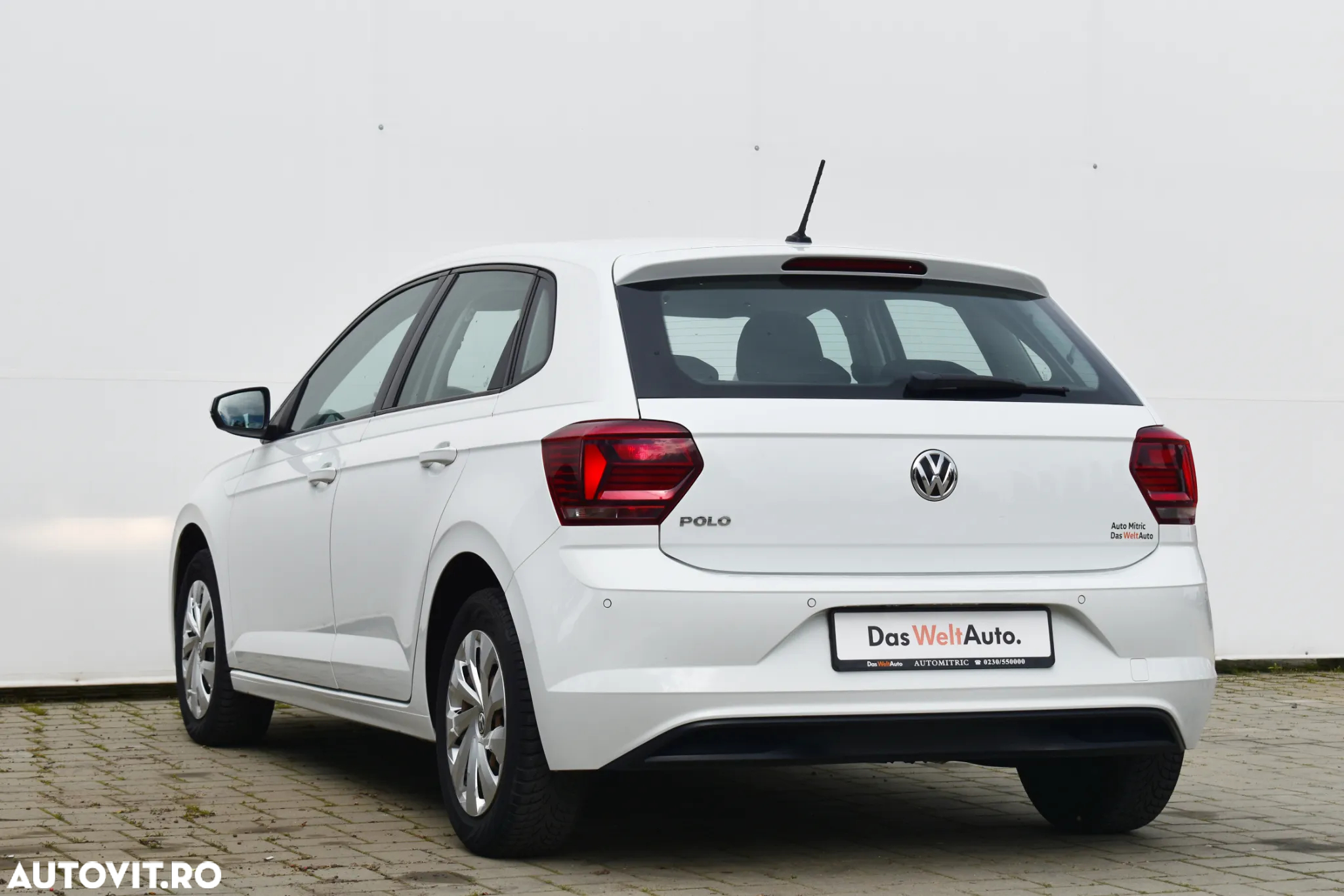 Volkswagen Polo 1.6 TDI Comfortline - 4