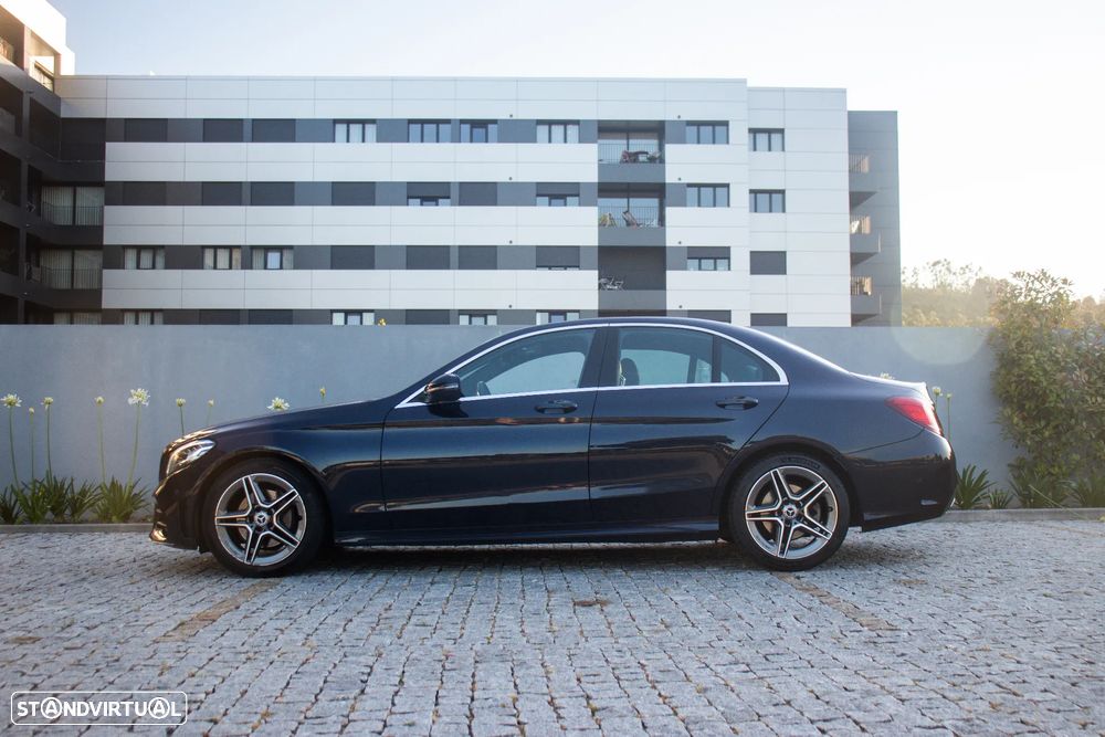 Mercedes-Benz C 220 d 4Matic 9G-TRONIC AMG Line - 4