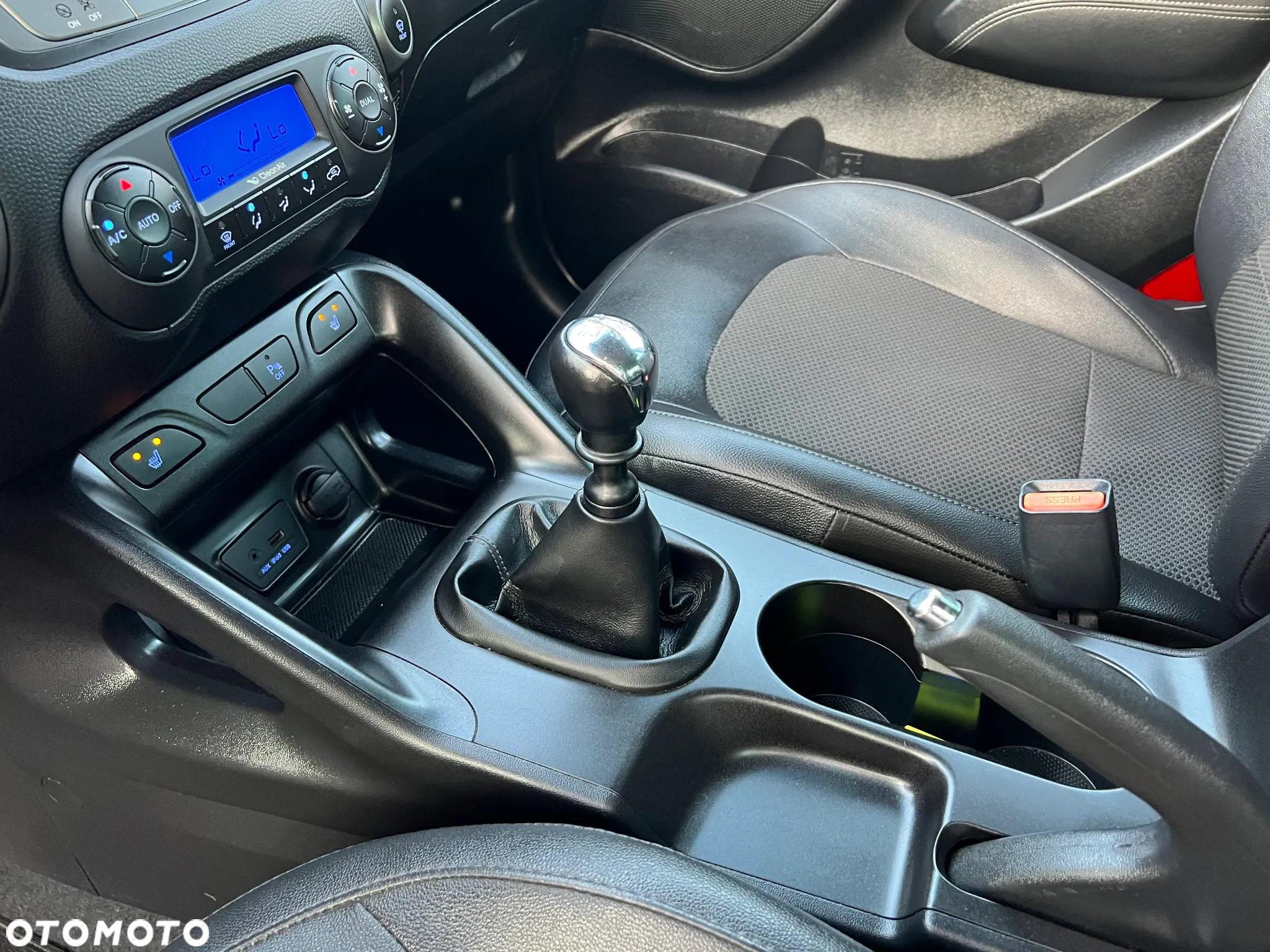 Hyundai ix35 1.7 CRDi Premium 2WD - 25