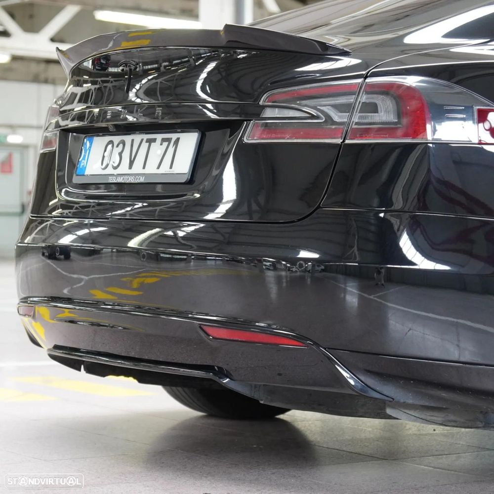 Tesla Model S 85 — fotografia 41