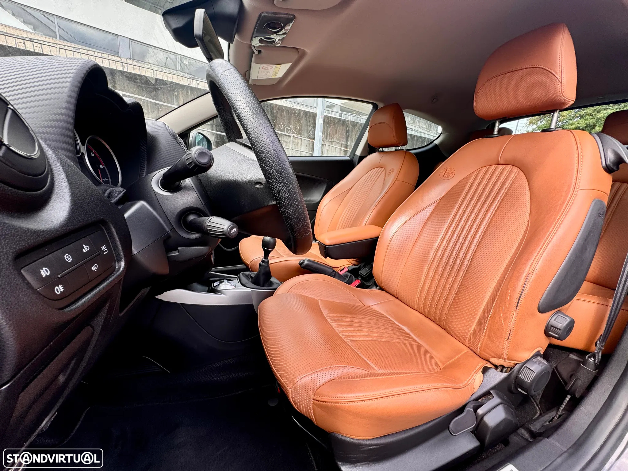 Alfa Romeo MiTo 1.3 JTDM ECO Turismo - 25