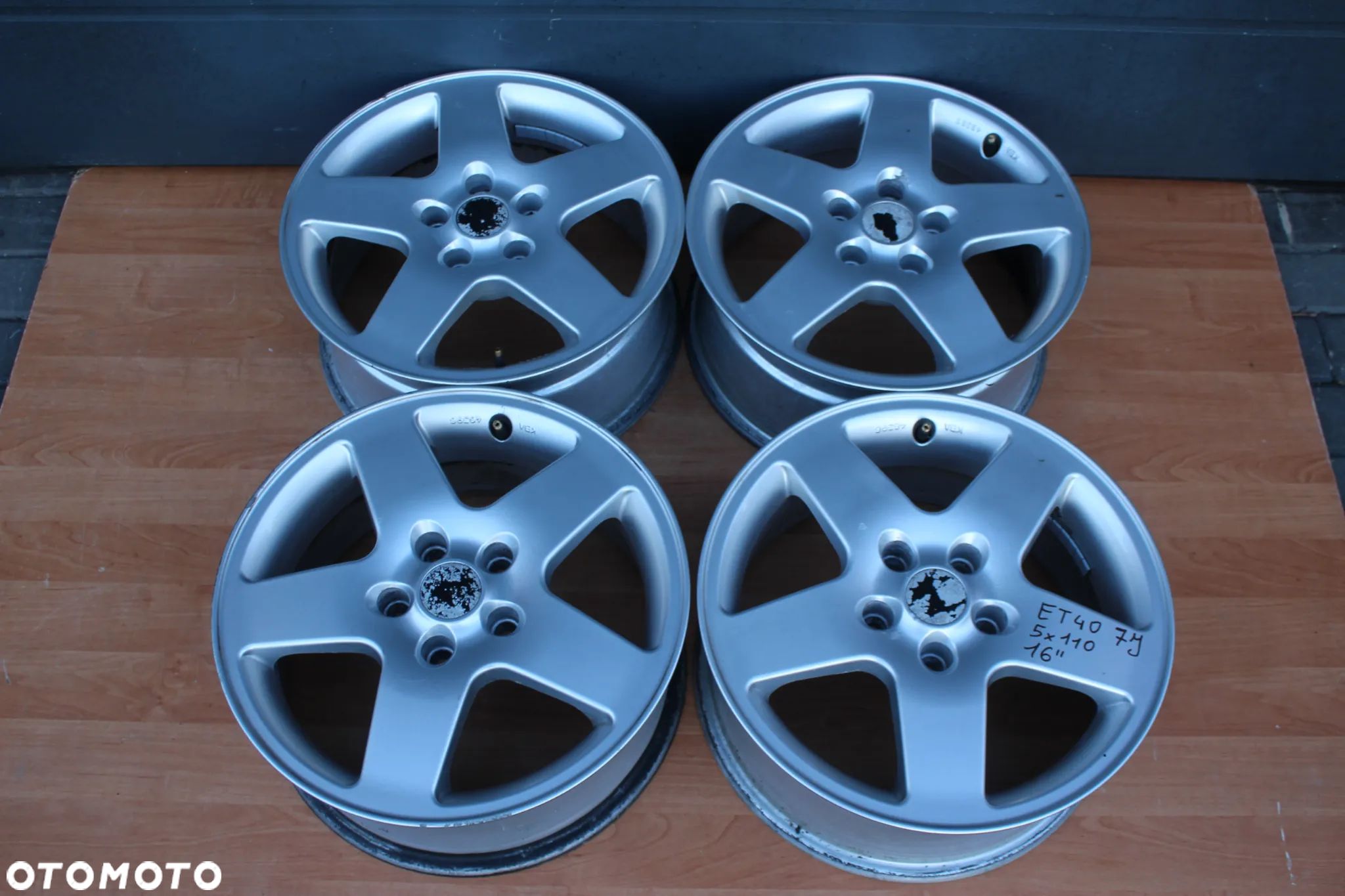 FELGI ALUMINIOWE OPEL VECTRA ASTRA ZAFIRA SIGNUM MERIVA 16 cali 5x110 ET40 - 1