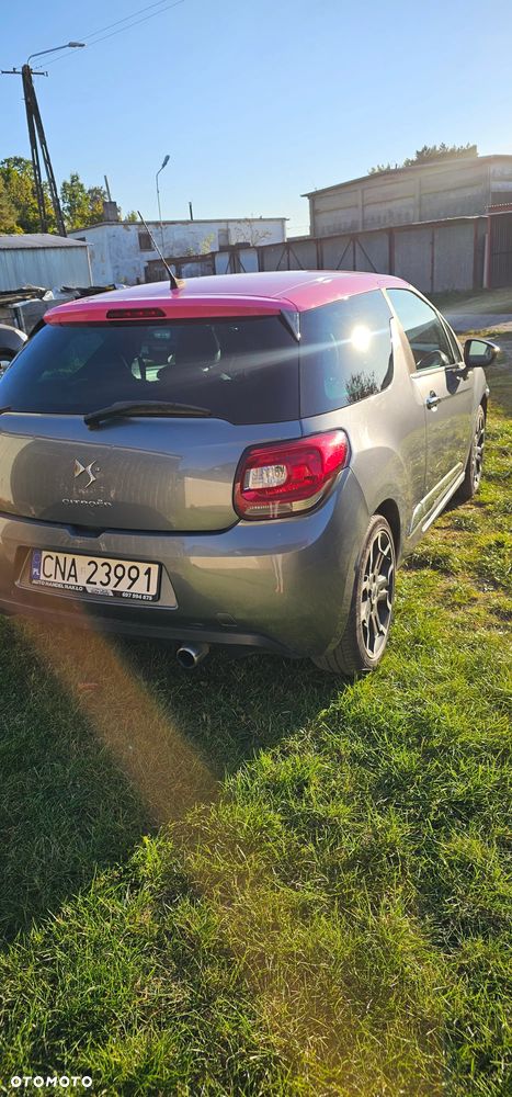 Citroën DS3 1.6 HDi SoChic - 6