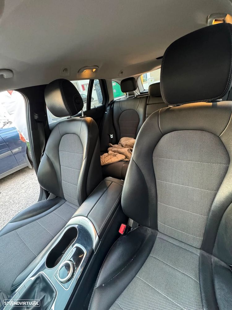 Mercedes-Benz C 180 d Station AMG Line - 9