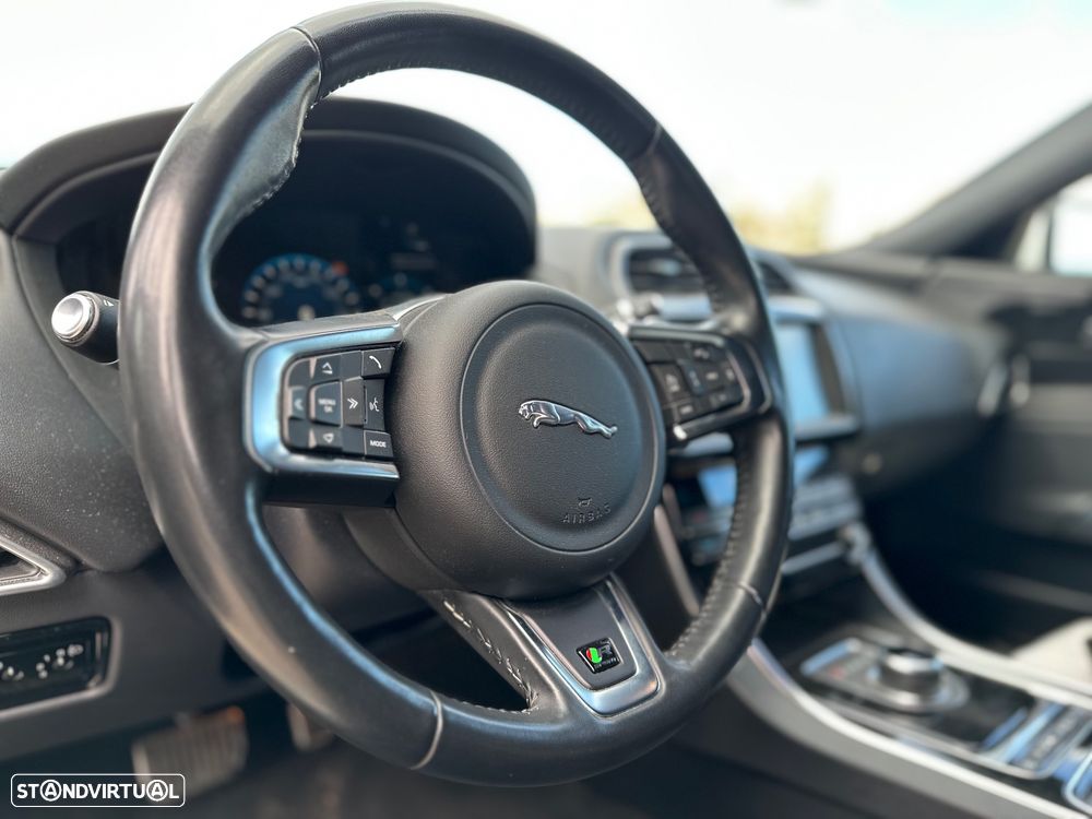 Jaguar XE 20d Aut. R-Sport - 5