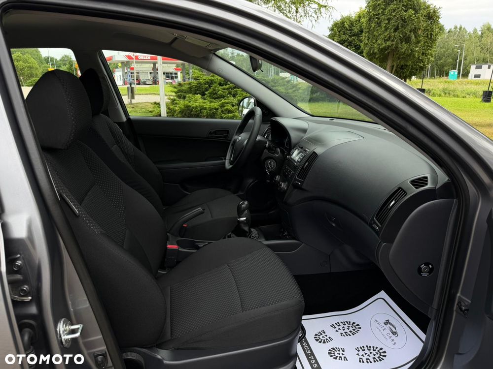 Hyundai i30 1.4 FIFA WM Edition - 39