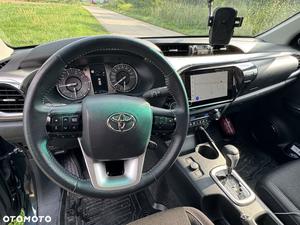 Toyota Hilux - 6