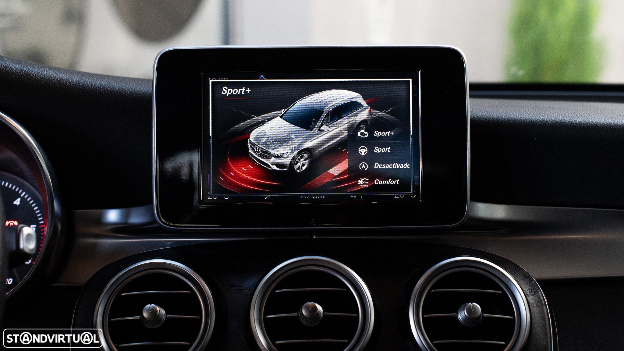 Mercedes-Benz GLC 350 d 4Matic 9G-TRONIC AMG Line - 49