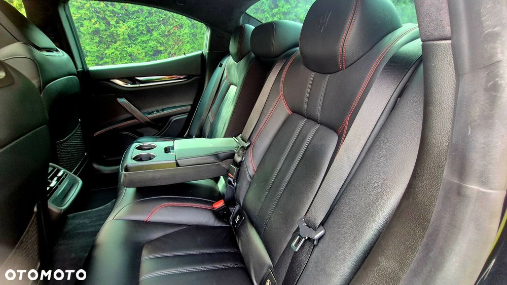 Maserati Ghibli Modena - 27