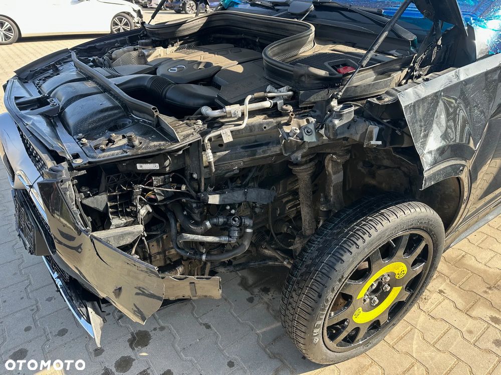 Mercedes-Benz GLE 300 d 4-Matic - 15
