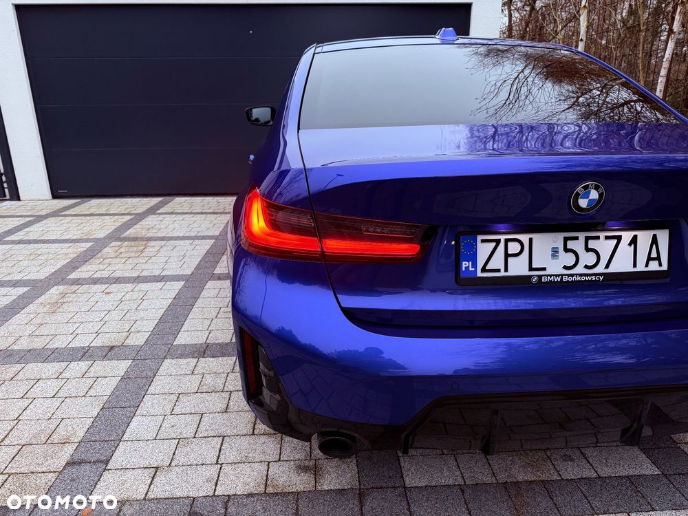 BMW Seria 3 320d xDrive M Sport Sport - 9